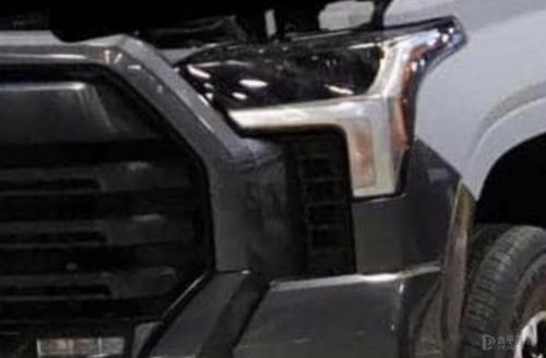 新一代丰田坦途首张预告 或搭3.5T V6/四季度发布