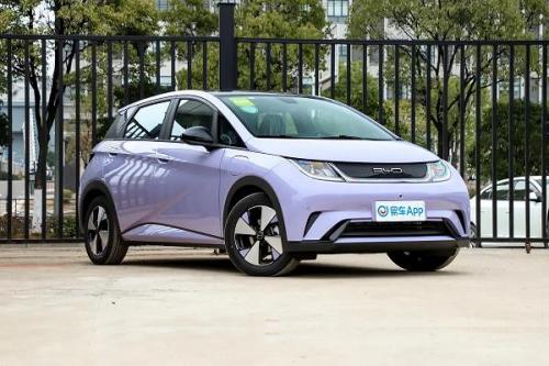 连续19个月斩获A0级轿车冠军海豚持续热销的背后 比亚迪如何打造现象级爆款产品