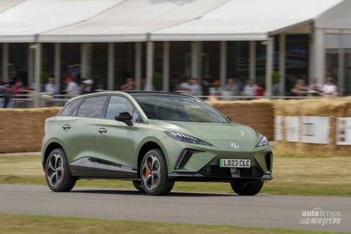 "中国电车,欧洲销冠"迎来新款,MG4 EV出海冠军版荣耀上市,现金钜惠24000元