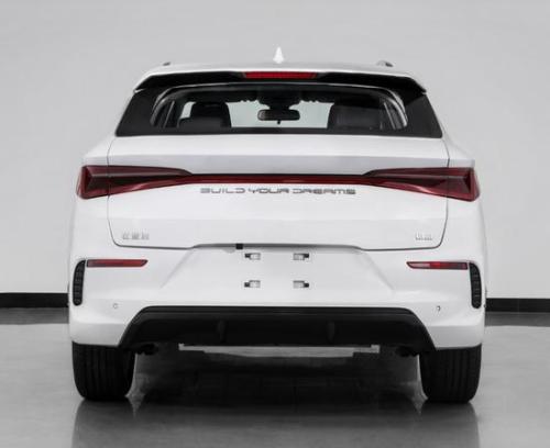 续航超360km 比亚迪e2定位两厢纯电动轿车