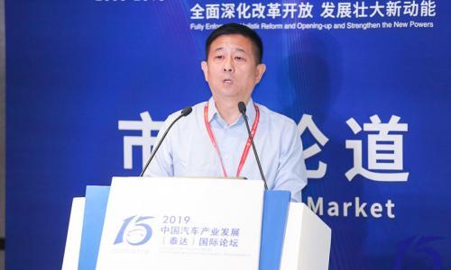 蒋学锋: 商用车需要进行技术转型和模式转型