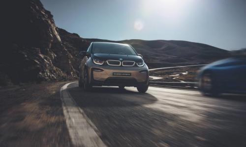 纯电动BMW i3快充畅行款上市 售30.58万元