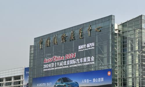 北京车展成小米秀场,泼天流量下谁又在"闻风而动"?