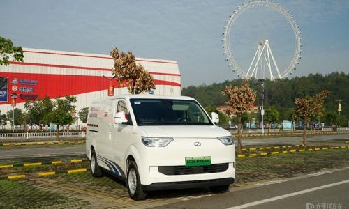 18分钟超充补能更省心 试驾瑞驰EC75智驾超充版