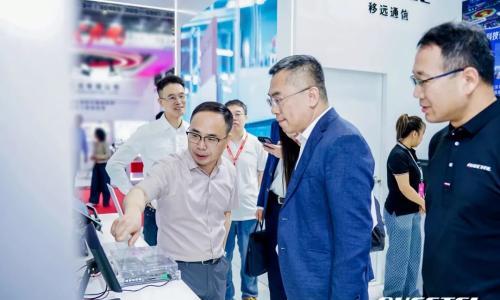 车载交互新纪元: 移远通信全栈方案重塑座舱生态