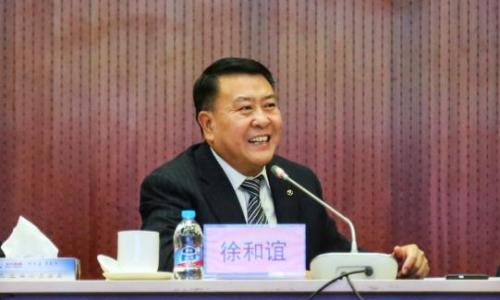 北汽集团徐和谊: 以自我革命迎战未来