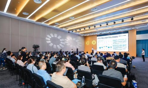 《2025全球汽车供应链核心企业竞争力白皮书》发布