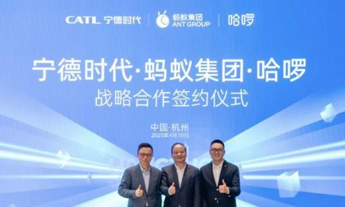 方向盘消失前夜: 特斯拉、百度、哈啰三巨头的Robotaxi战争