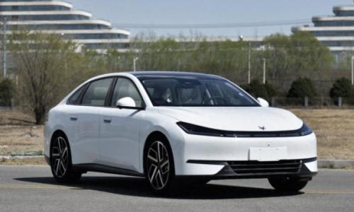 北汽极狐S3续航信息曝光 有望年内发布