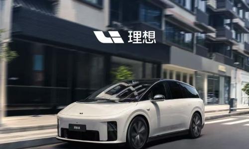 李想透露理想i8小订破3万