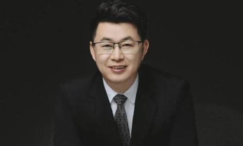 荣耀前CMO姜海荣任深蓝汽车CEO,邓承浩升任董事长
