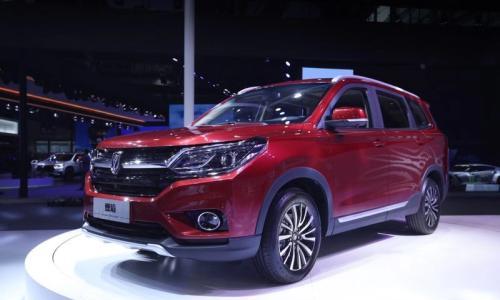 华晨雷诺车展发布首款SUV 观境主打7座大空间