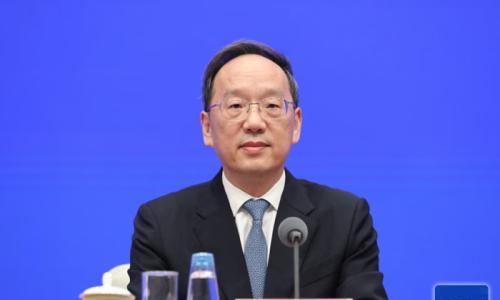 工信部部长李乐成: 依法依规治理新能源汽车等重点行业的非理性竞争