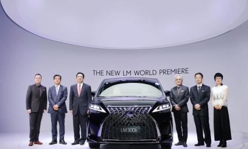 雷克萨斯旗舰级豪华MPV全新LM车展全球首发
