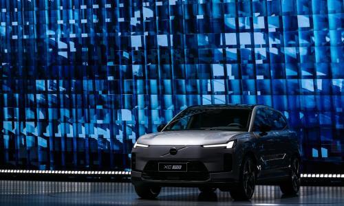 26.99万元起,沃尔沃XC70杀入豪华混动市场