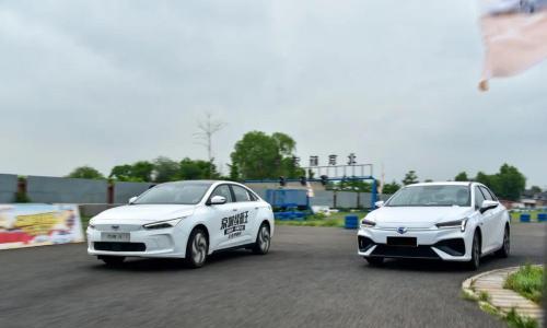 跑了六环一圈 几何A和Aion S谁的续航更强?