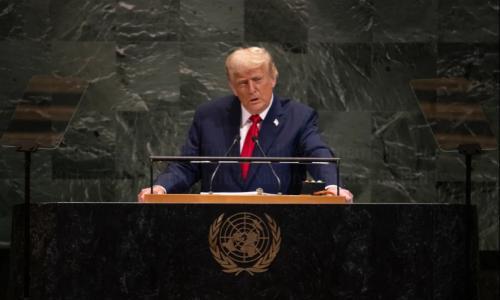 特朗普: 美国将于11月1日开始对进口中重型卡车征收关税