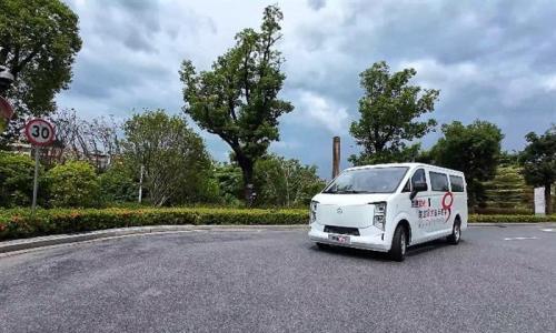 7方价格8方配置 场地试驾全新长安跨越星光