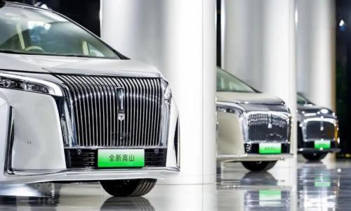 高山销量力压赛那成新科冠军,不再"尬吹"的魏牌终于想明白了