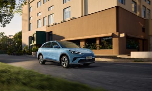 一把好牌都是"炸",全新阿尔法T5上市限时售10.98万起!