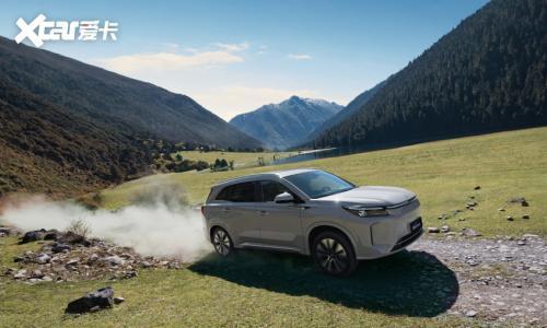 全时四驱!第三代蓝电E5 PLUS限时预售价11.98万