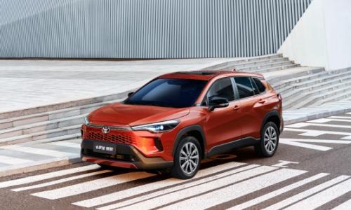 全新卡罗拉锐放焕新上市,打造10万级全能SUV性价比标杆