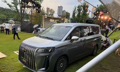 提供多种动力 北汽锐胜M8将于11月5日预售