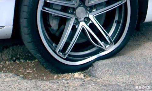轮胎胎压明明正常 为什么轮胎还是看着有点瘪