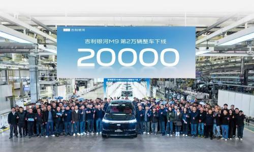 10月新势力销量战报: 零跑首破7万蝉联销冠,银河单月狂卖12.7万,方程豹暴增415%