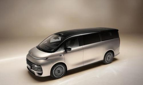 吉利银河首款豪华旗舰MPV 银河V900官图发布