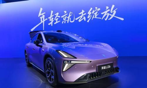 深蓝L06上市: 15万级驾控卷王,首发磁流变悬架