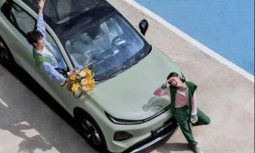 十万内唯一搭载激光雷达 长安启源全新Q05售价7.99万起