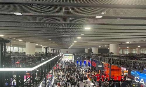 广州车展观察: 激情"全车会",魅力新智能