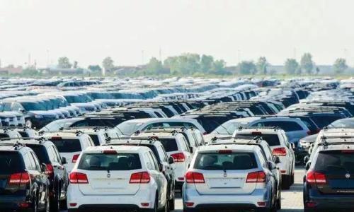 "内卷"时代,车企如何竞争?