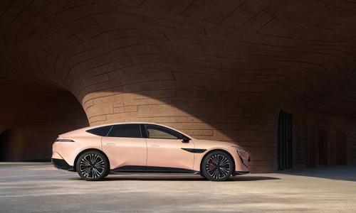 阿维塔12 2024款正式上市,配置换新升级,26.58万起