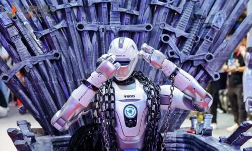 18万元起,众擎发布T800全尺寸极致高效能通用人形机器人