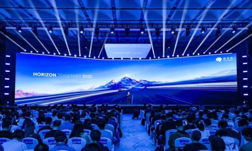 普惠10万级国民车,智驾大陆neueHCT携单征程6M一段式端到端城区NOA亮相2025地平线技术生态大会