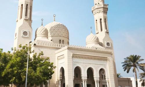 文远知行携手优步在迪拜推出自动驾驶出租车服务