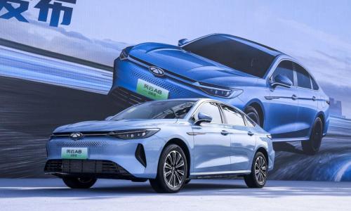 综合续航超1400km,10.99万元的奇瑞风云A8远航版很能"打"