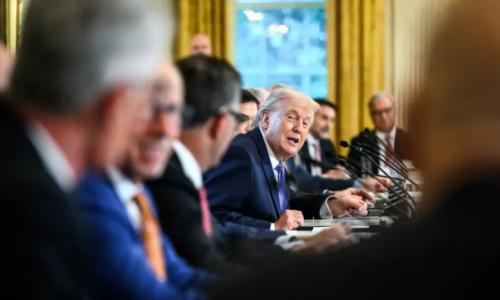 美国国会共和党人拟削减超8.75亿美元电动车充电基建资金