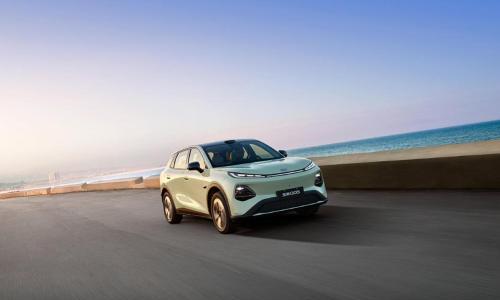 1 月交付 17 万辆 长安汽车以双轮驱动开启 2026 新局