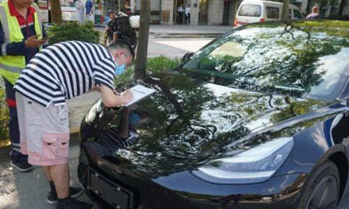 首位拼多多团购车主已提车 武汉车主却被拒