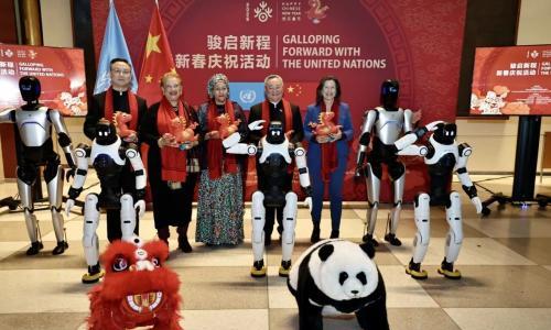 人形机器人,有了"新战场"