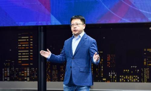 文飞升任沙龙汽车CEO意味着什么?