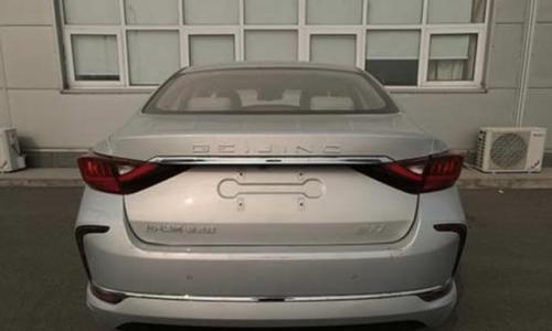 续航里程超400公里 北汽新能源EU7车型曝光