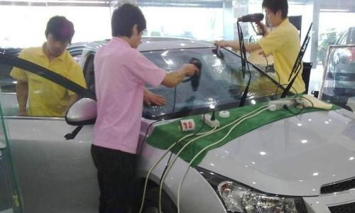 每天都会问自己 我的车到底要不要贴各种膜?