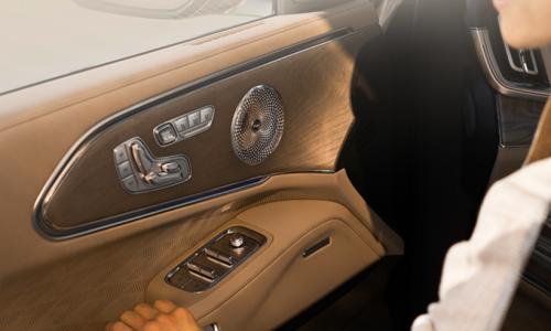 新车座舱周报: 小米继续卷个性,大众开始不大众,极氪做"4D影院"