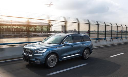 搭载3.0T发动机 国产林肯飞行家7月8日上市