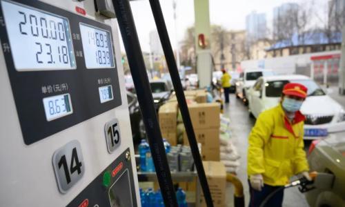 油车车主终于承认羡慕电车车主了