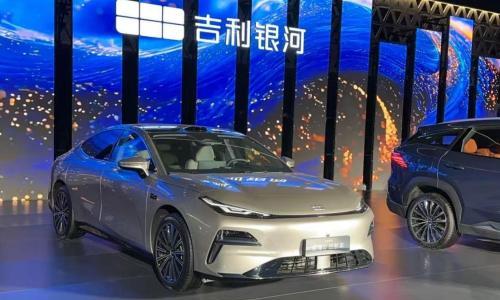 城市NOA加225km纯电续航,银河星耀8新版本只要16万?